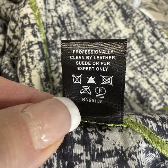 Lafayette 148 NY Soft Leather Open Front Jacket Size L Green Silk Blend Lining - Picture 9 of 10